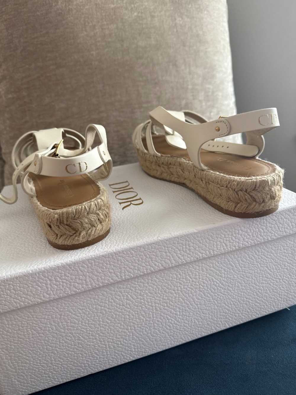 Sandals - Picture 3 of 3
